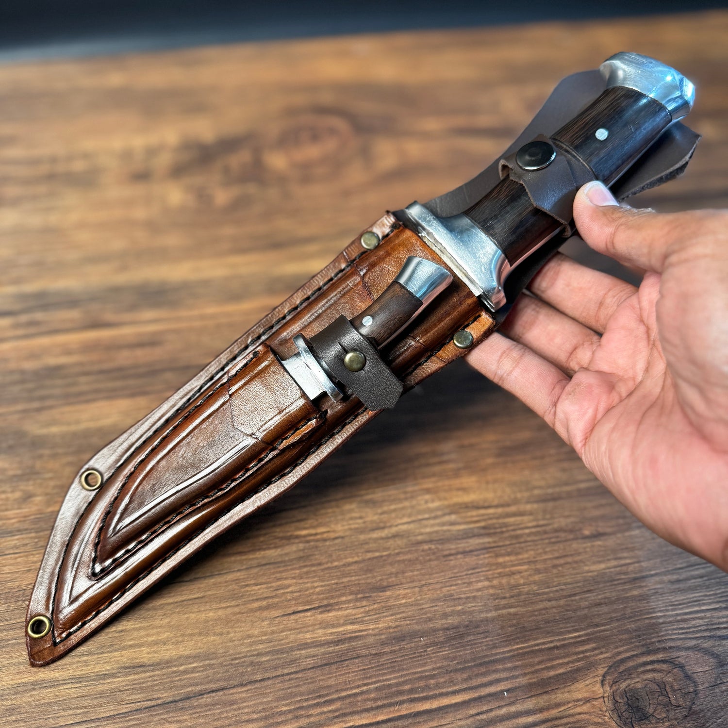 BOWIE KNIVES