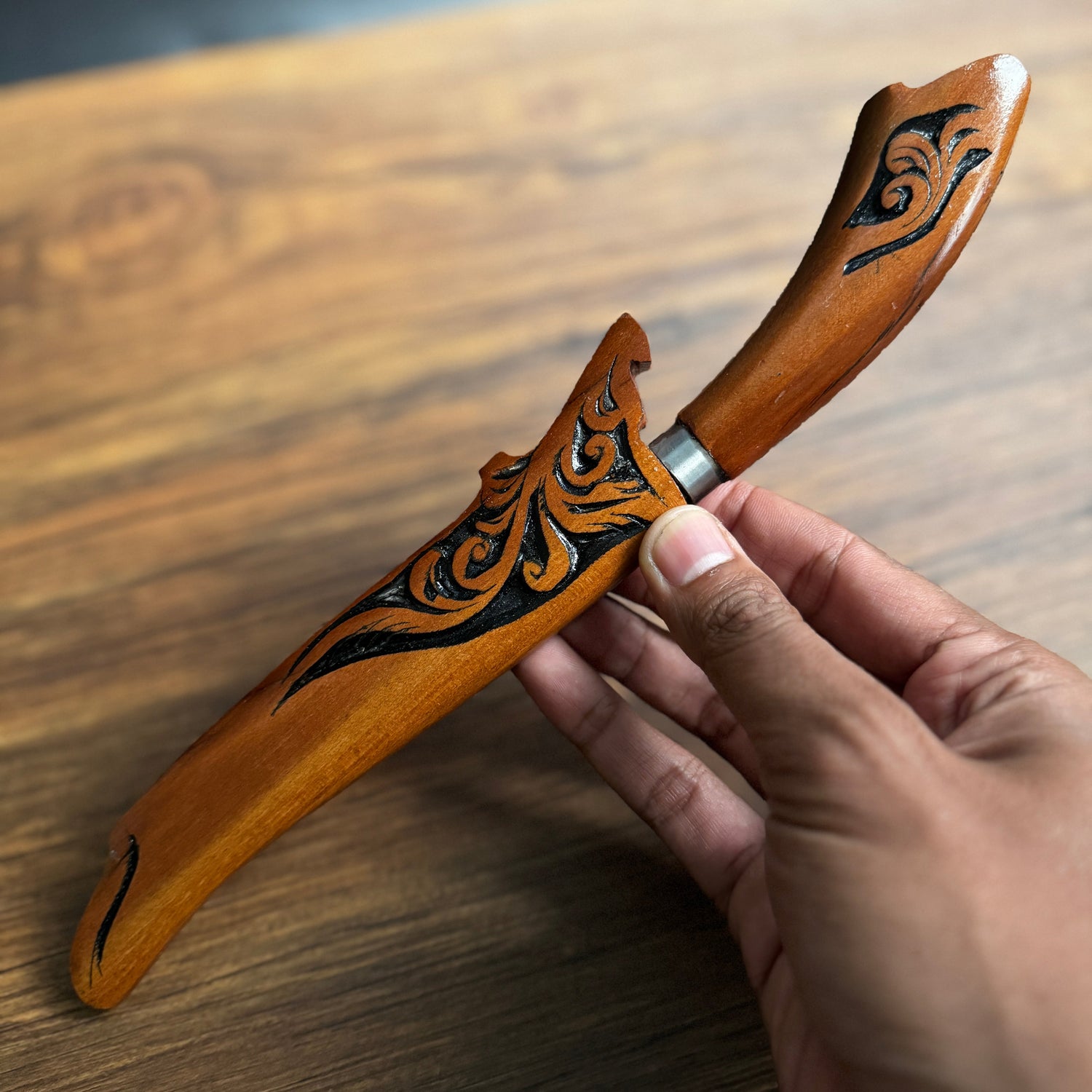 BUSHCRAFT KNIVES