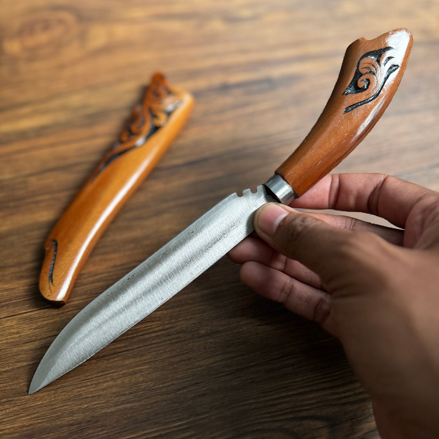 rasamala wood handle hand-forged Indonesian Laduk knife traditional hand carved detail