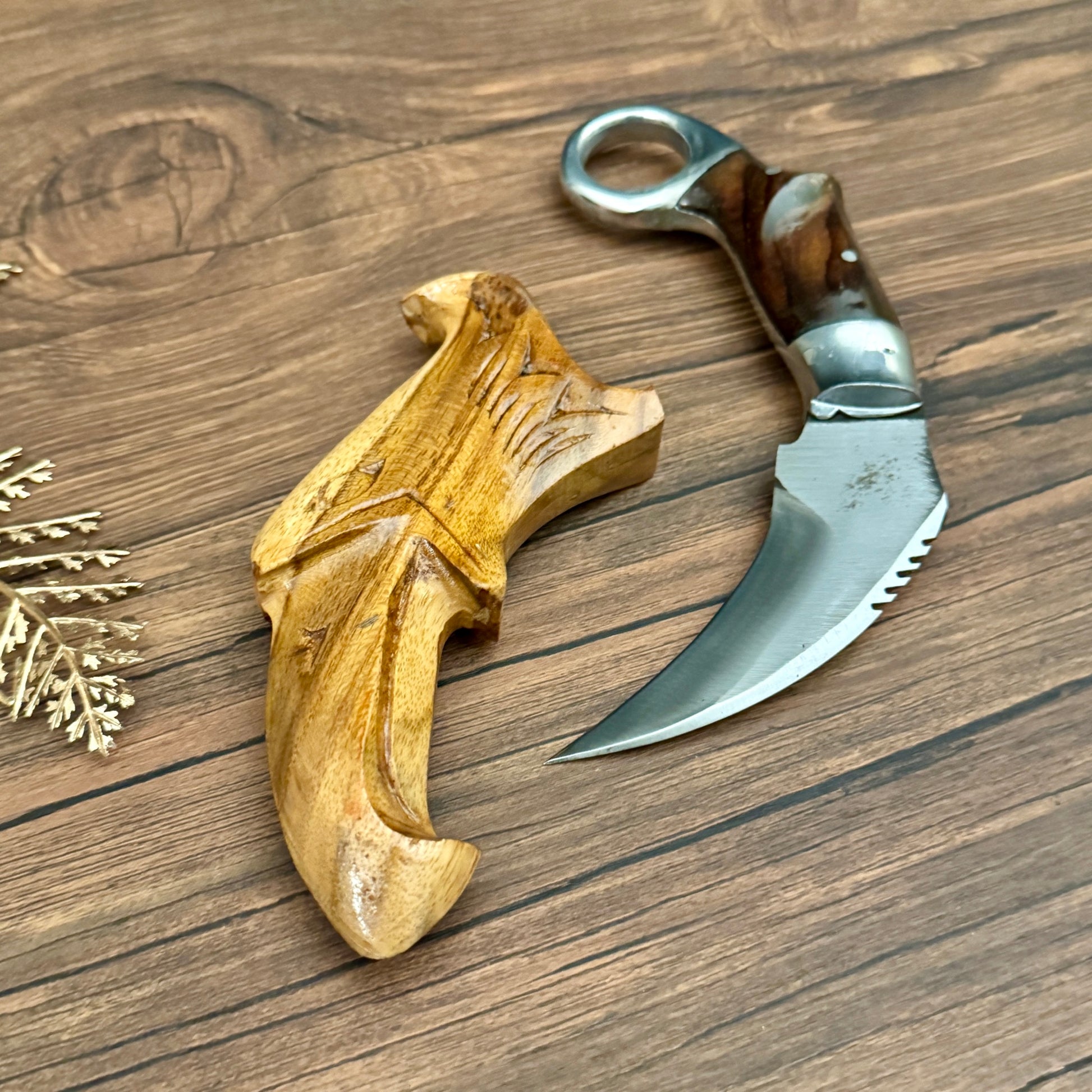 hand-forged karambit spring steel rosewood handle teak sheath complete set