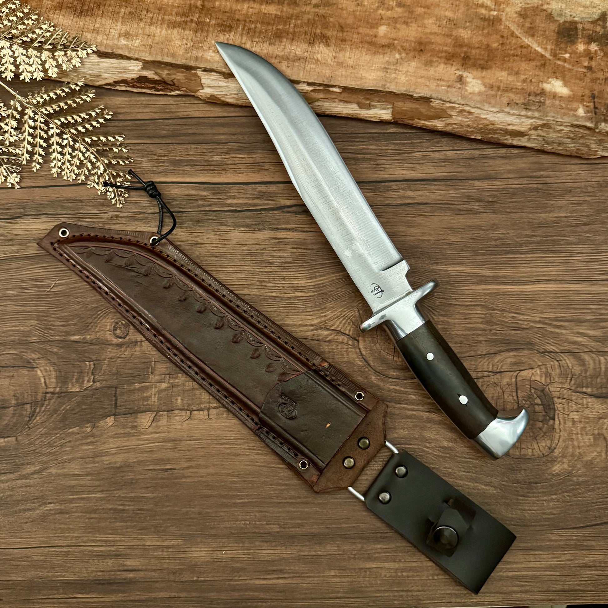 hand-forged 5160 spring steel tactical knife with rosewood handle leather sheath complete set