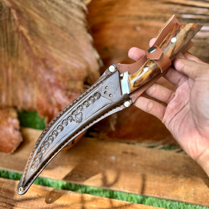hand-forged jambiya knife 5160 spring steel blade side profile view