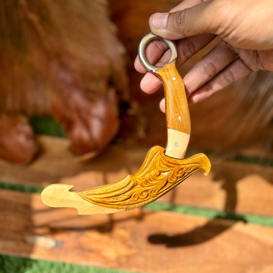 hand-forged karambit spring steel carbon steel blade side profile forged