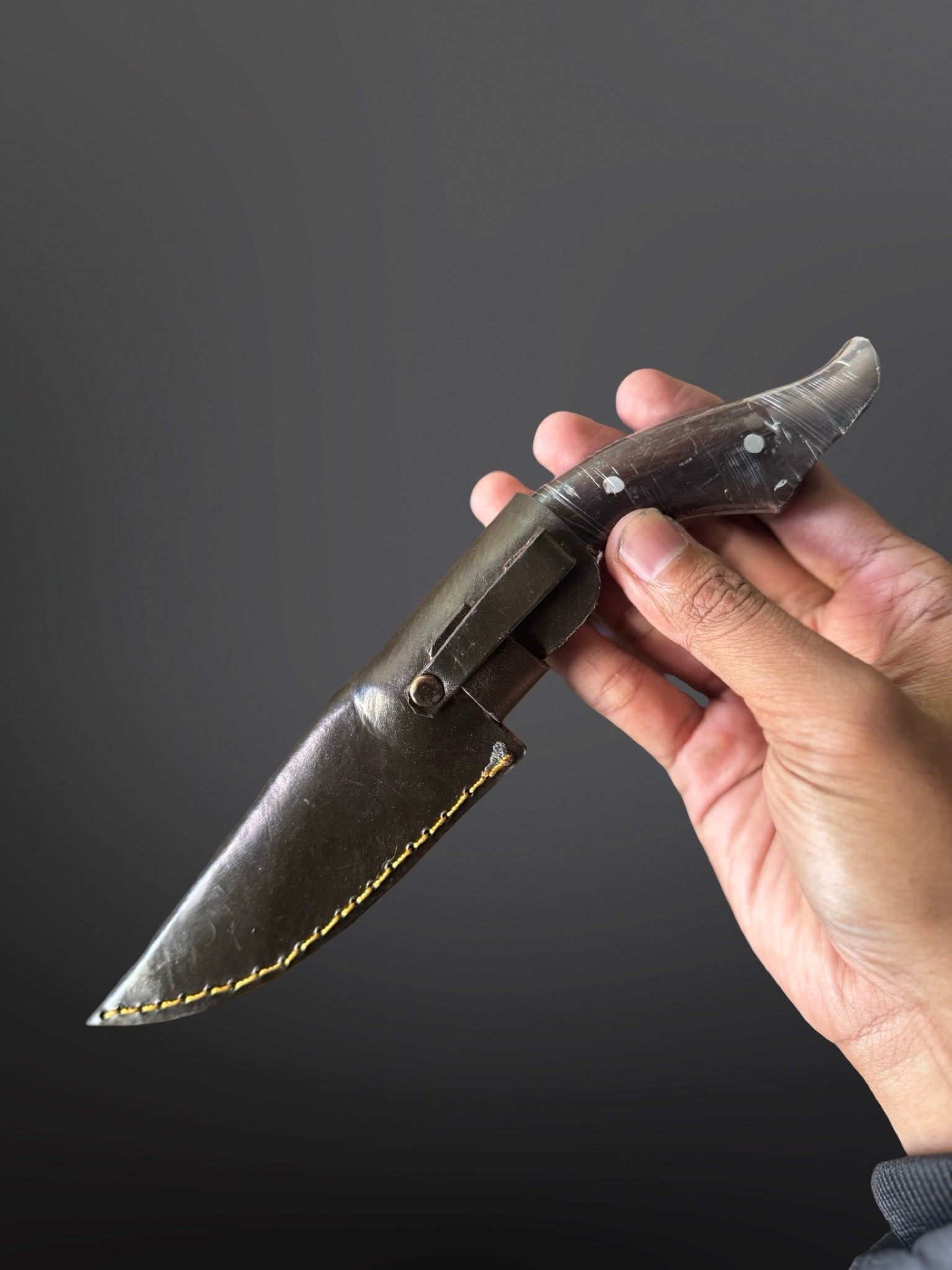 hand-forged skinning knife leather sheath rosewood handle traditional hand carved detail